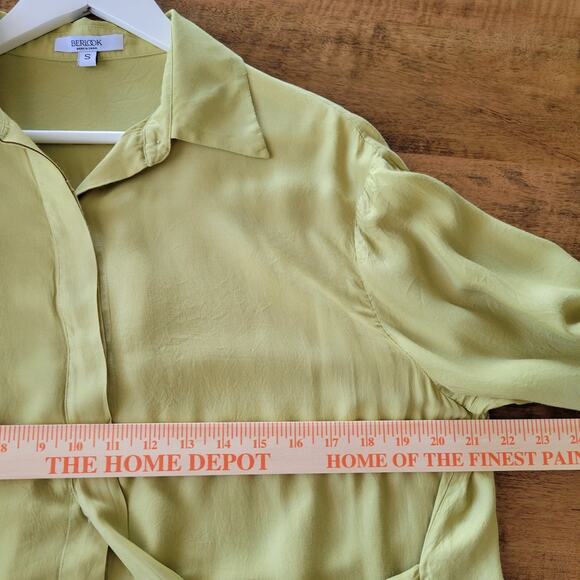 Berlook Button up Shirt w Tie Front Womens Small Green Minimalist Office Artsy - Picture 11 of 12